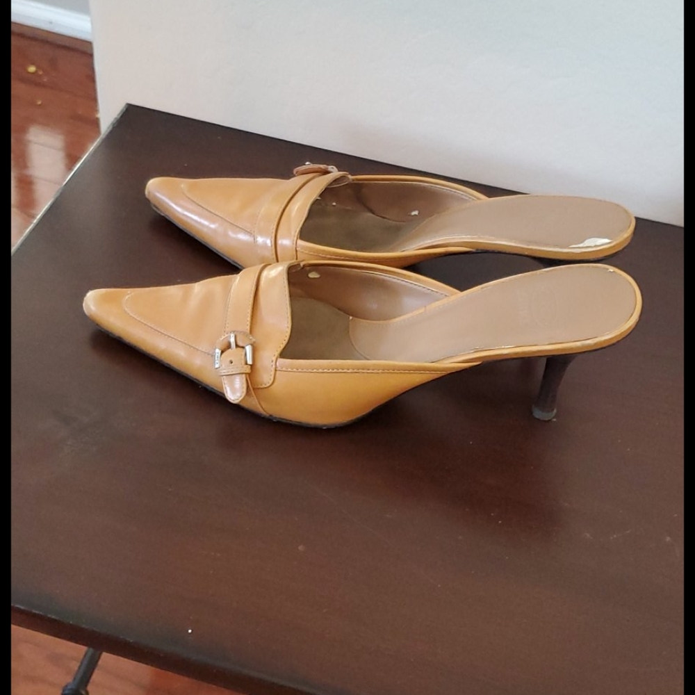 Shoes - Picture 2 of 2